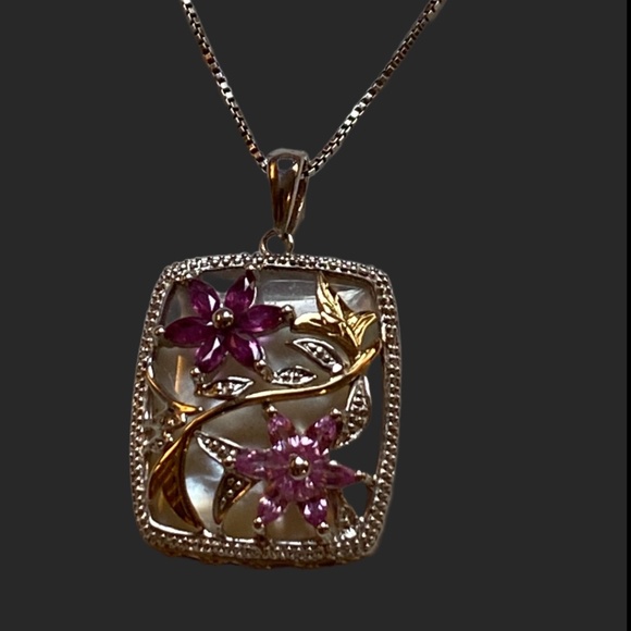 14K Gold Over Sterling Silver Floral Pendant - Picture 5 of 8
